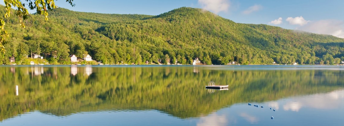 echo mountain reflection