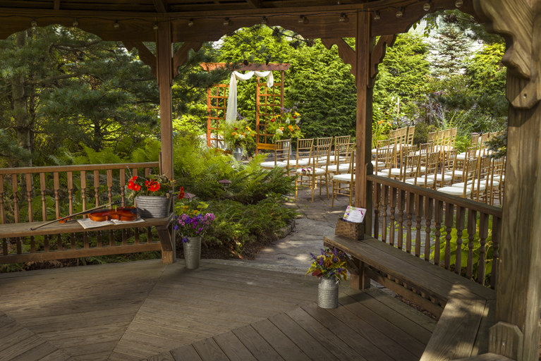 Mapleview Garden Ceremony - Gazebo