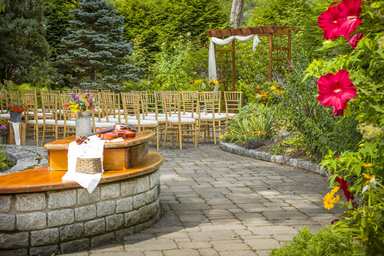 Mapleview Garden Ceremony - Right Side